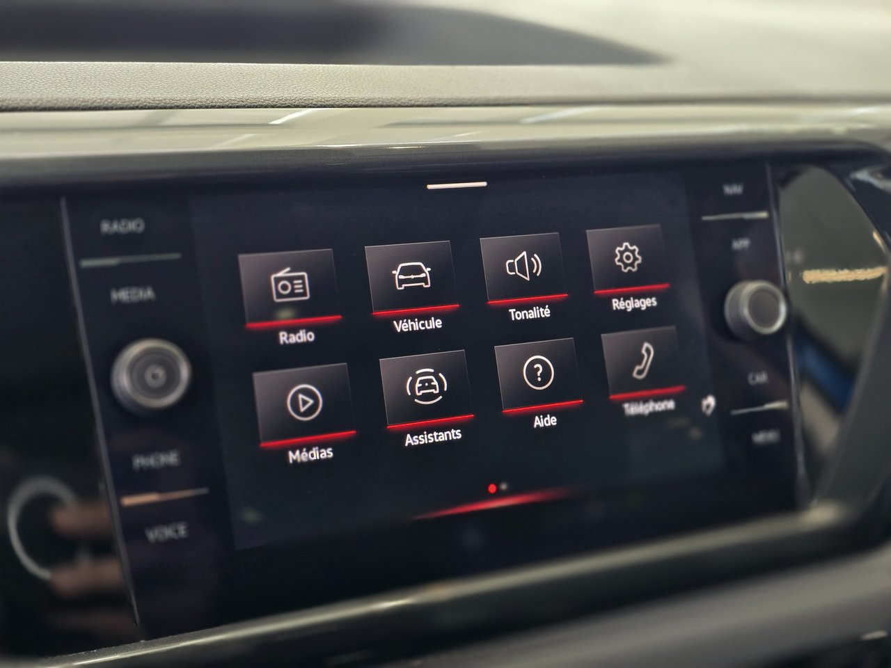 2022 Volkswagen Taos Highline TOIT PANO | CUIR | CARPLAY | CAMÉRA | +++ Highline TOIT PANO | CUIR | CARPLAY | CAMÉRA | +++
