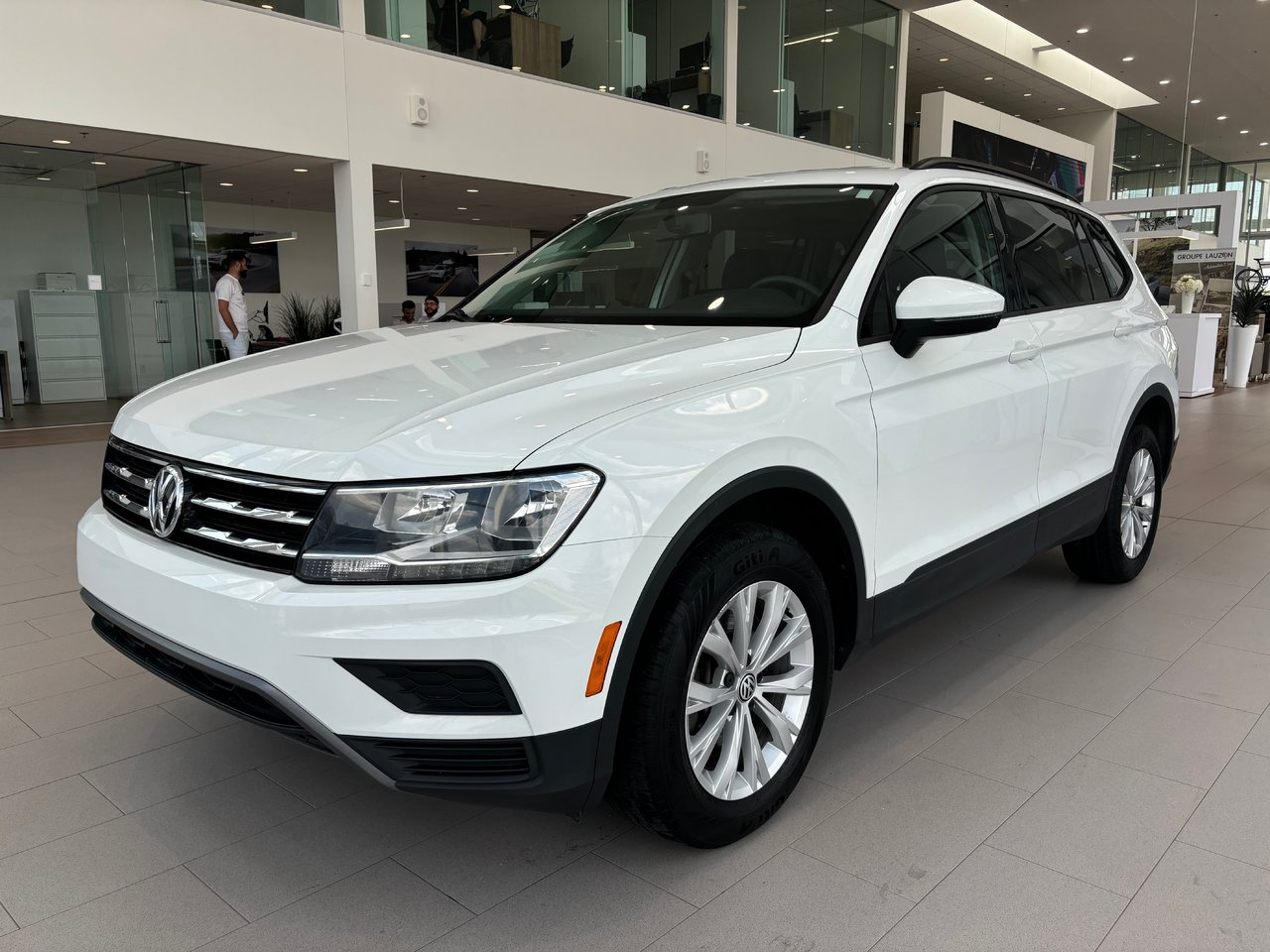 Volkswagen Tiguan Trendline 4MOTION | CARPLAY | CAMÉRA | BLUETOOTH 2019 Trendline 4MOTION | CARPLAY | CAMÉRA | BLUETOOTH