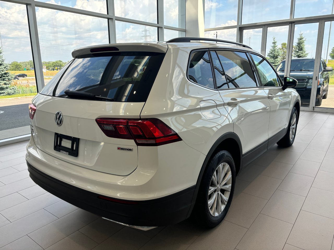 Volkswagen Tiguan Trendline 4MOTION | CARPLAY | CAMÉRA | BLUETOOTH 2019 Trendline 4MOTION | CARPLAY | CAMÉRA | BLUETOOTH