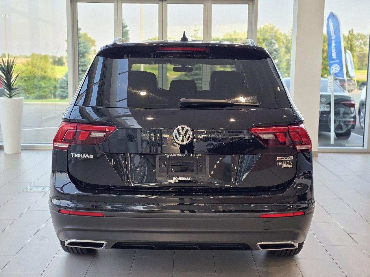 Volkswagen Tiguan Comfortline CUIR 2 TONS | CARPLAY | CAMÉRA | +++ 2021 Comfortline CUIR 2 TONS | CARPLAY | CAMÉRA | +++