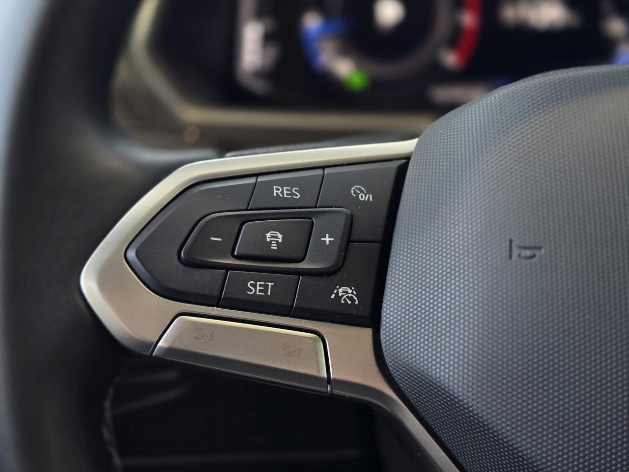 2022 Volkswagen Tiguan Comfortline TOIT | CUIR | CARPLAY | CAM | BAS KM Comfortline TOIT | CUIR | CARPLAY | CAM | BAS KM