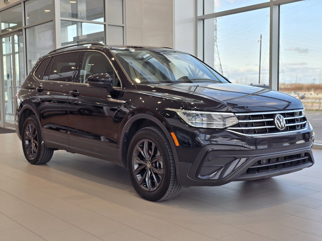 2022 Volkswagen Tiguan Comfortline TOIT | CUIR | CARPLAY | CAM | BAS KM Comfortline TOIT | CUIR | CARPLAY | CAM | BAS KM
