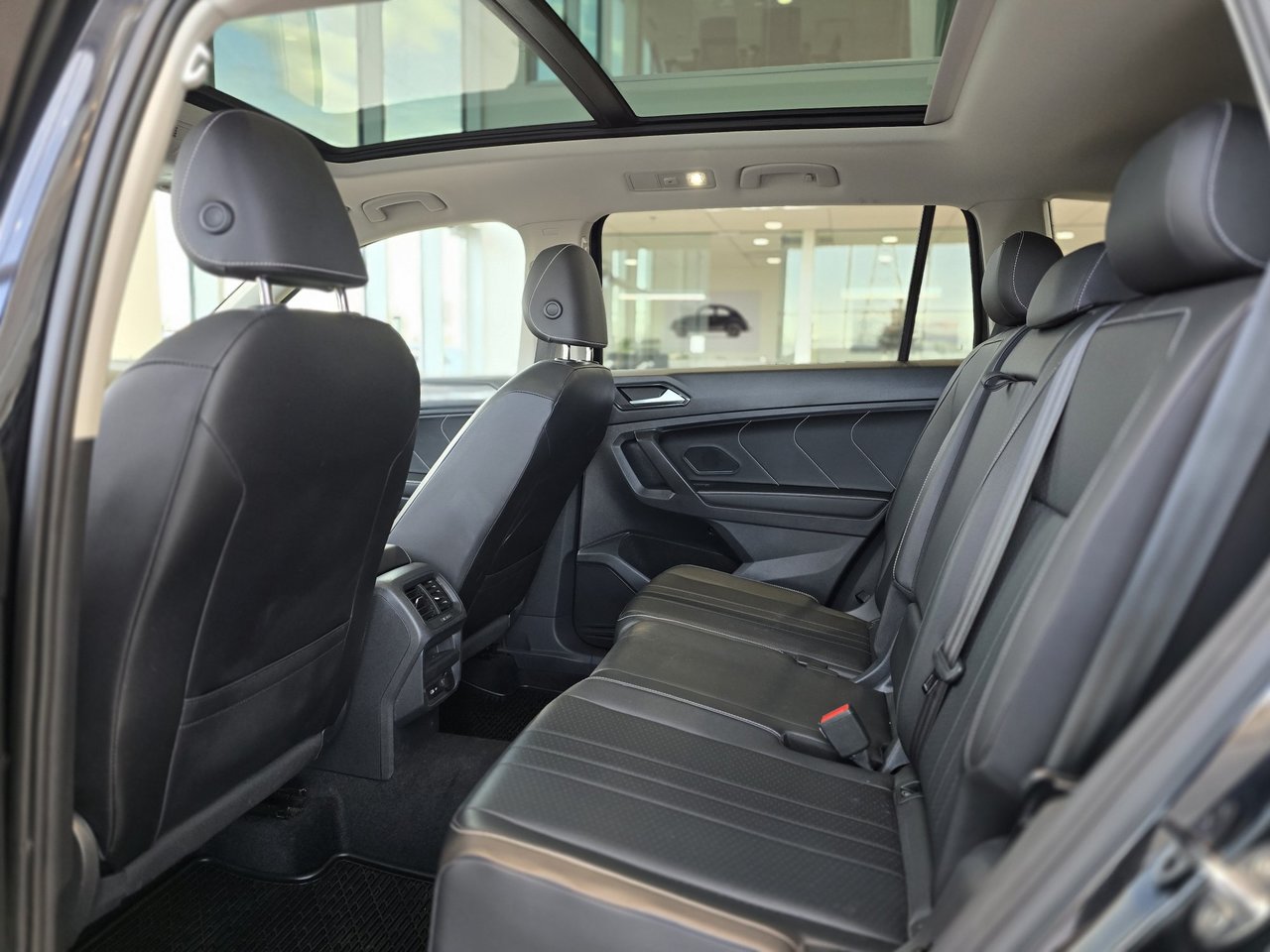 2022 Volkswagen Tiguan Comfortline TOIT | CUIR | CARPLAY | CAM | BAS KM Comfortline TOIT | CUIR | CARPLAY | CAM | BAS KM