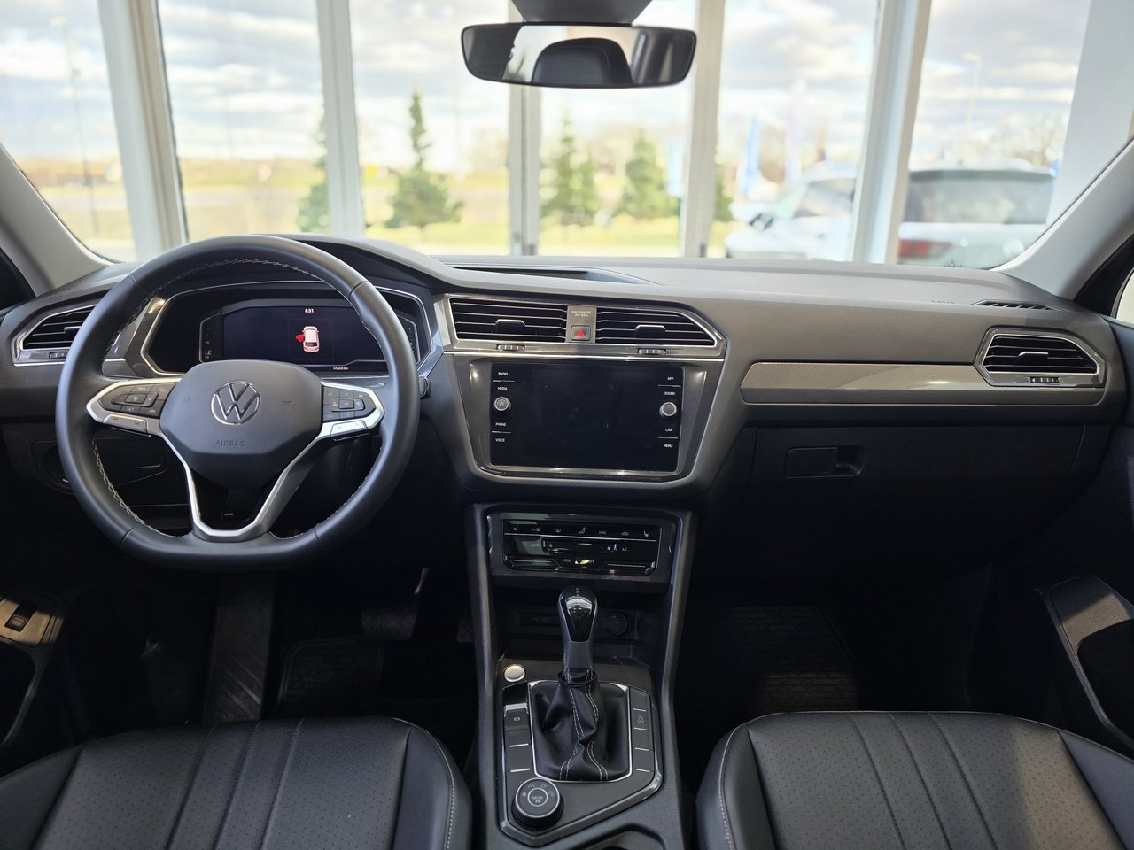 2022 Volkswagen Tiguan Comfortline TOIT | CUIR | CARPLAY | CAM | BAS KM Comfortline TOIT | CUIR | CARPLAY | CAM | BAS KM