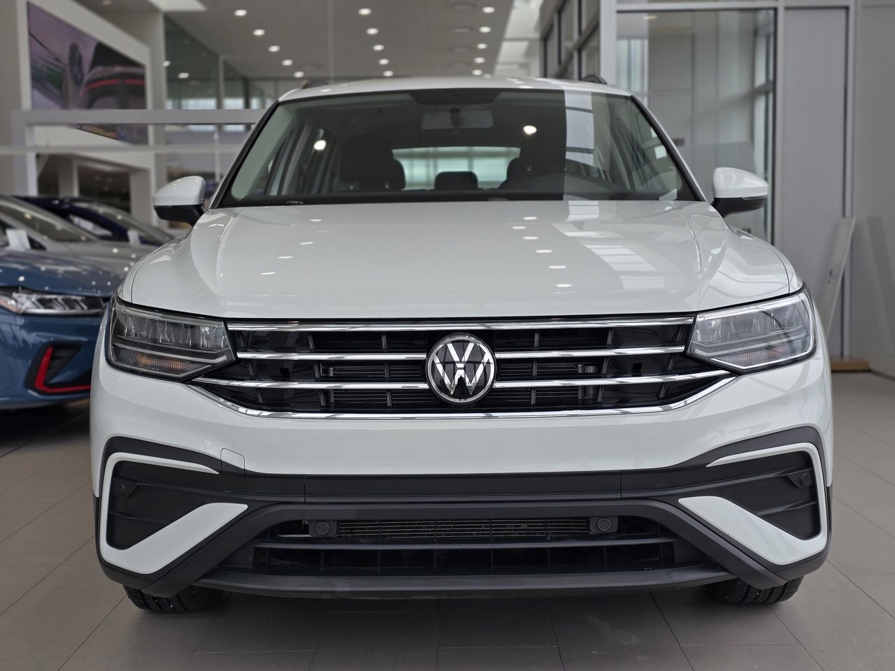 2022 Volkswagen Tiguan Trendline 4MOTION | CARPLAY | CAMÉRA | BAS KM !! Trendline 4MOTION | CARPLAY | CAMÉRA | BAS KM !!