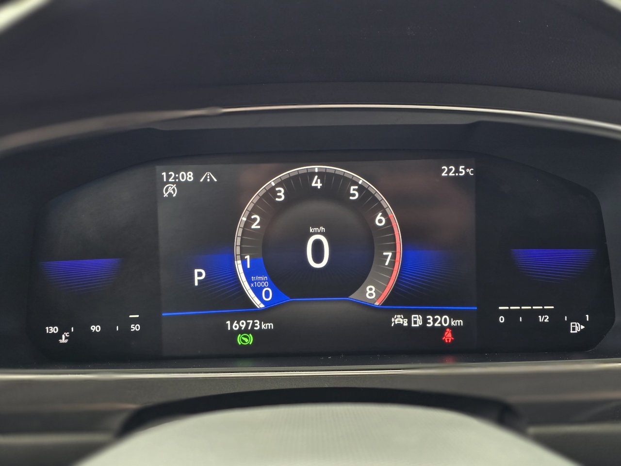 2022 Volkswagen Tiguan Trendline 4MOTION | CARPLAY | CAMÉRA | BAS KM !! Trendline 4MOTION | CARPLAY | CAMÉRA | BAS KM !!