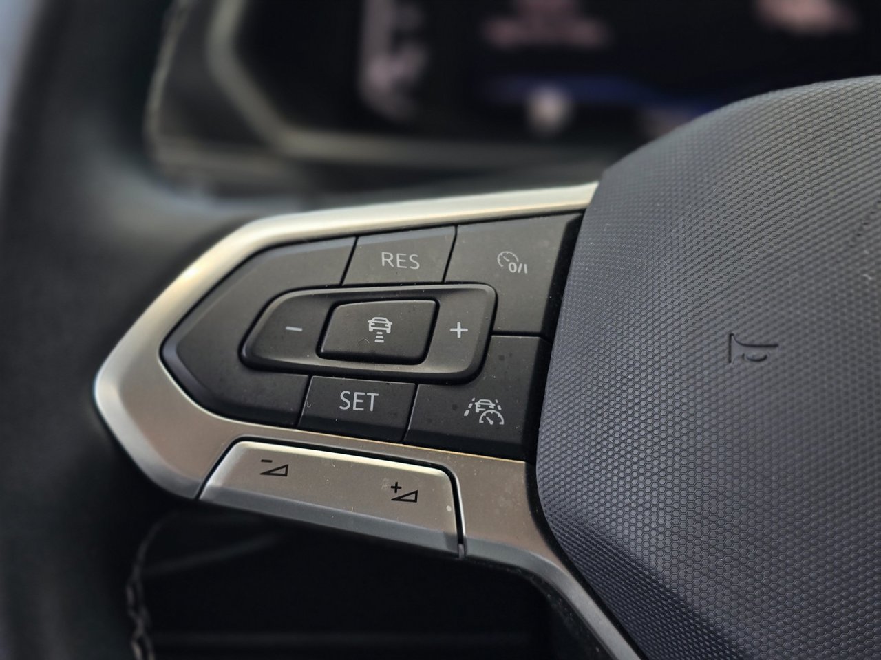 Volkswagen Tiguan Comfortline TOIT PANO | CUIR | CARPLAY | CAMÉRA 2022 Comfortline TOIT PANO | CUIR | CARPLAY | CAMÉRA