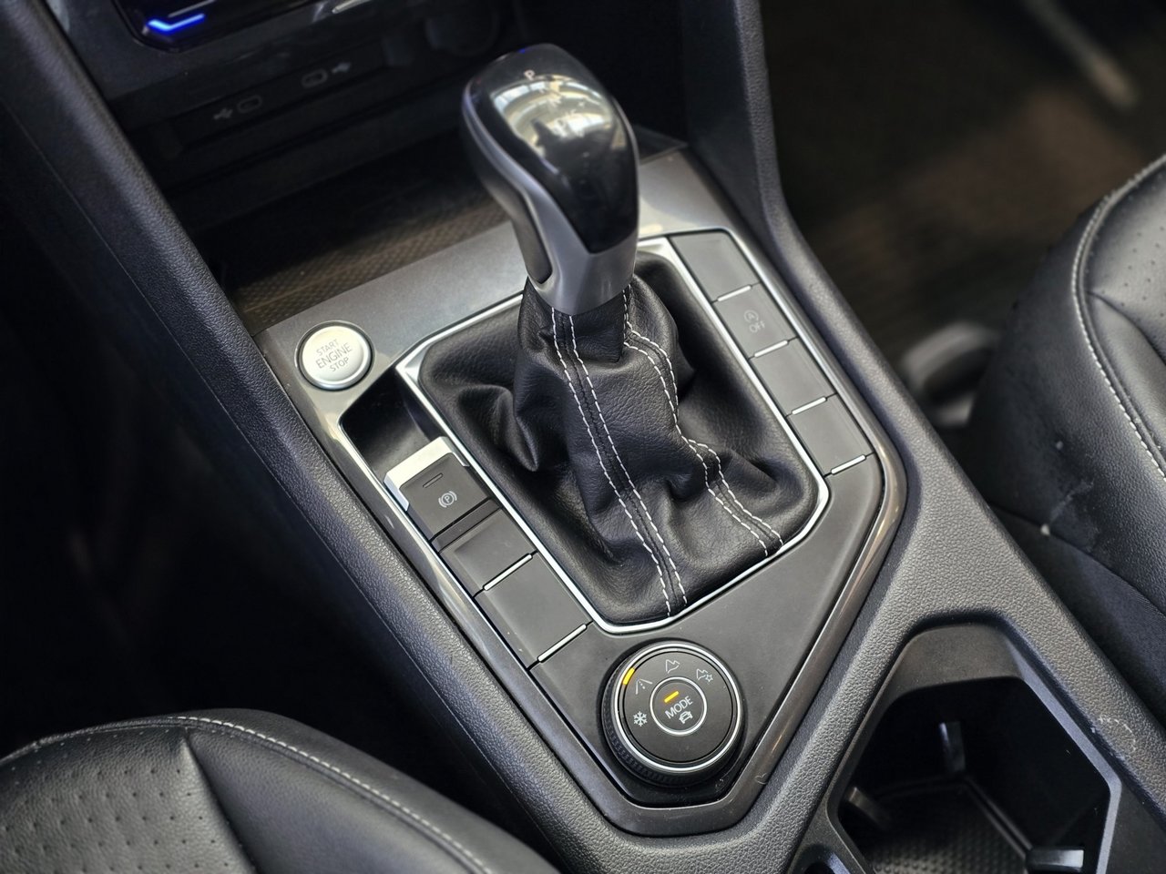 Volkswagen Tiguan Comfortline TOIT PANO | CUIR | CARPLAY | CAMÉRA 2022 Comfortline TOIT PANO | CUIR | CARPLAY | CAMÉRA