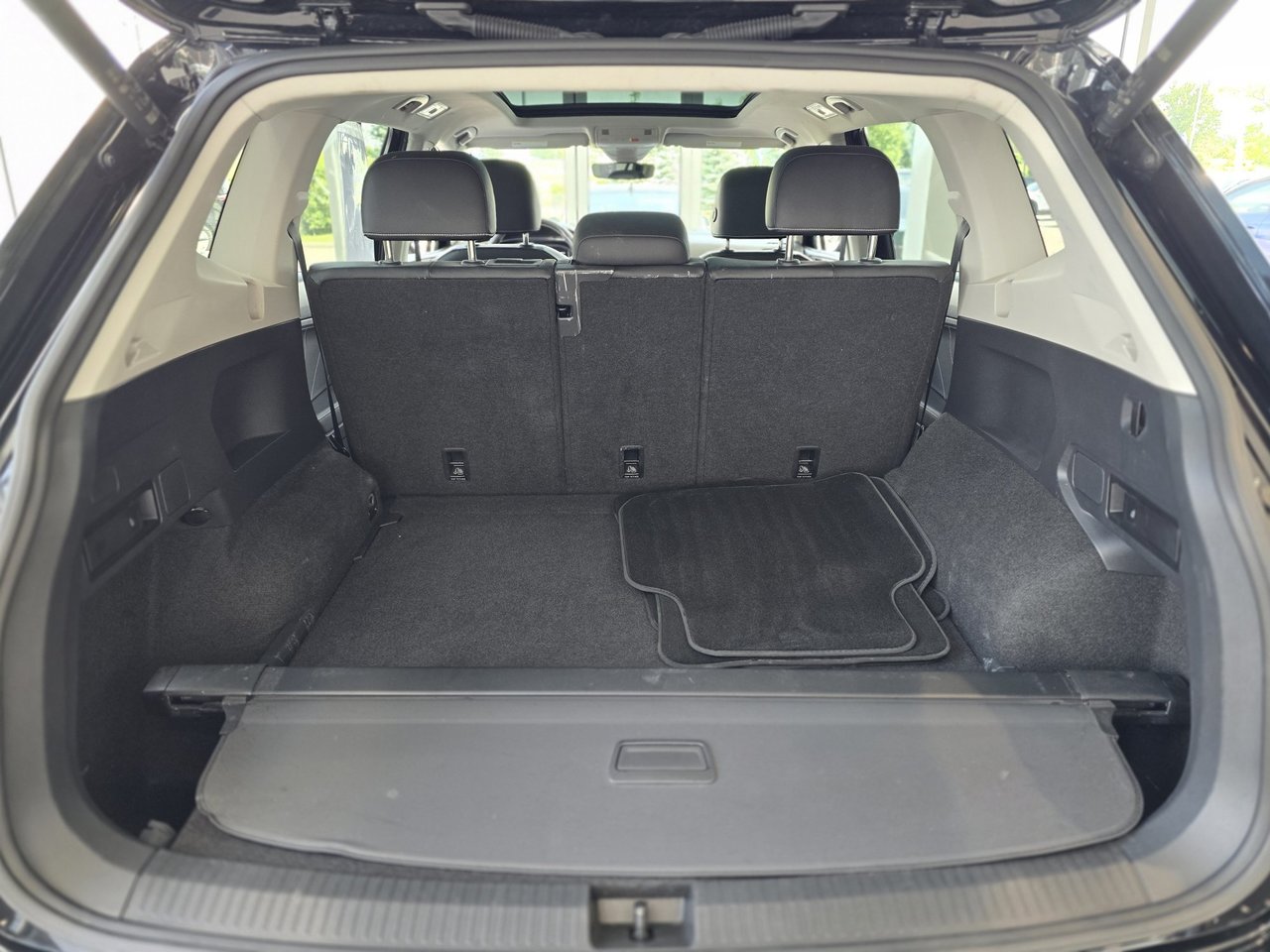 Volkswagen Tiguan Comfortline TOIT PANO | CUIR | CARPLAY | CAMÉRA 2022 Comfortline TOIT PANO | CUIR | CARPLAY | CAMÉRA