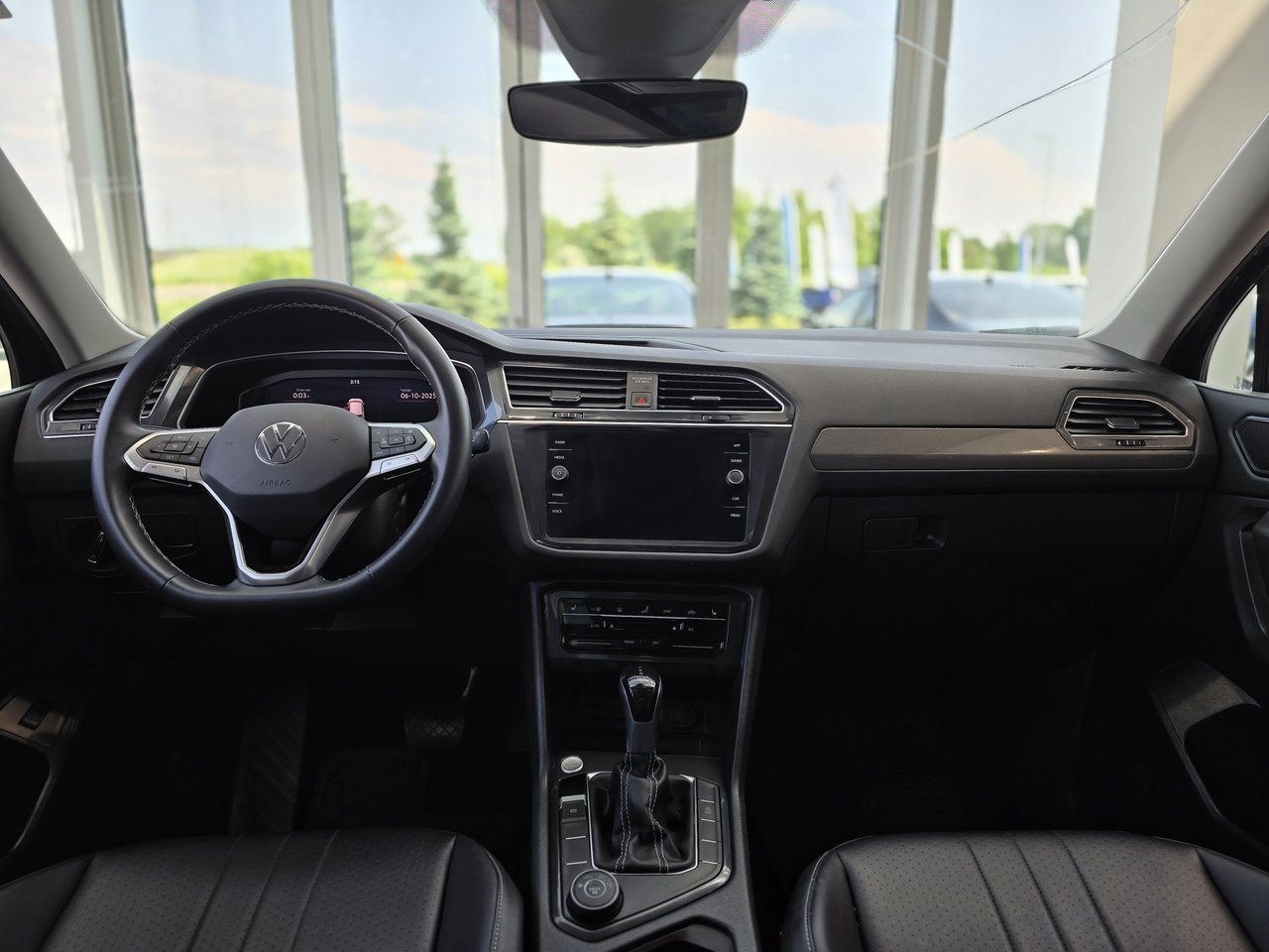Volkswagen Tiguan Comfortline TOIT PANO | CUIR | CARPLAY | CAMÉRA 2022 Comfortline TOIT PANO | CUIR | CARPLAY | CAMÉRA