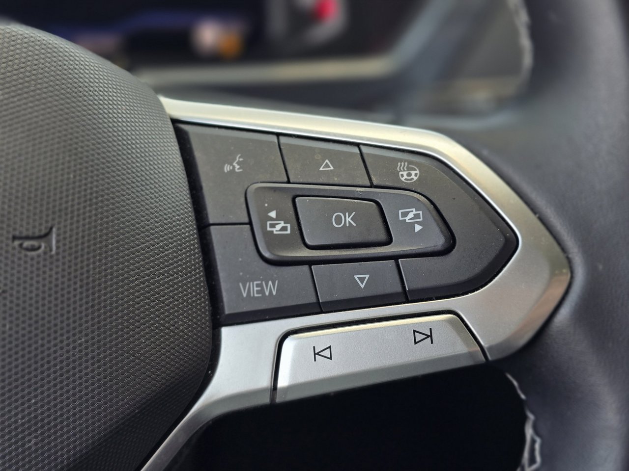 Volkswagen Tiguan Comfortline TOIT PANO | CUIR | CARPLAY | CAMÉRA 2022 Comfortline TOIT PANO | CUIR | CARPLAY | CAMÉRA