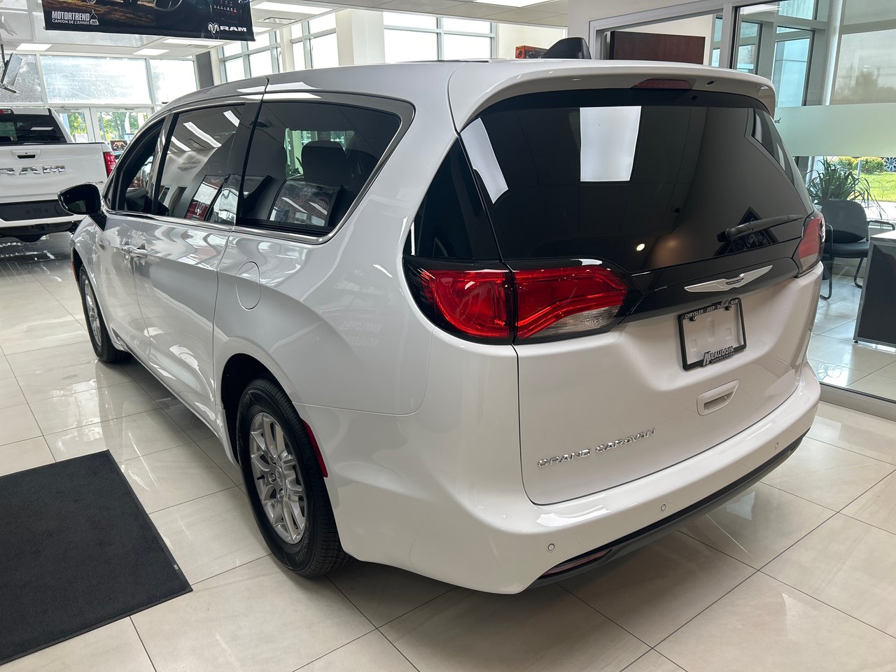 2026 Chrysler Grand Caravan