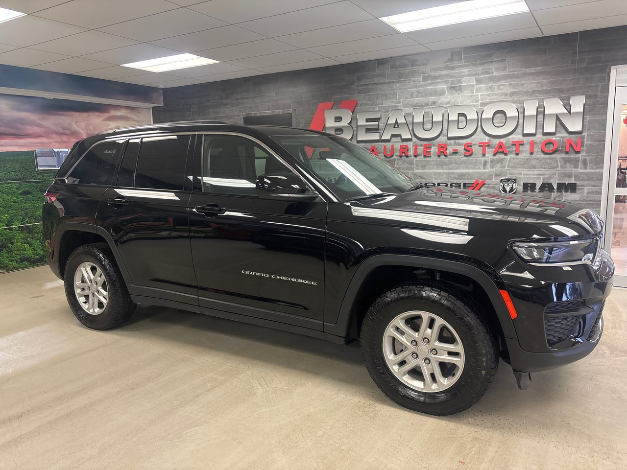 Jeep Grand Cherokee 2024