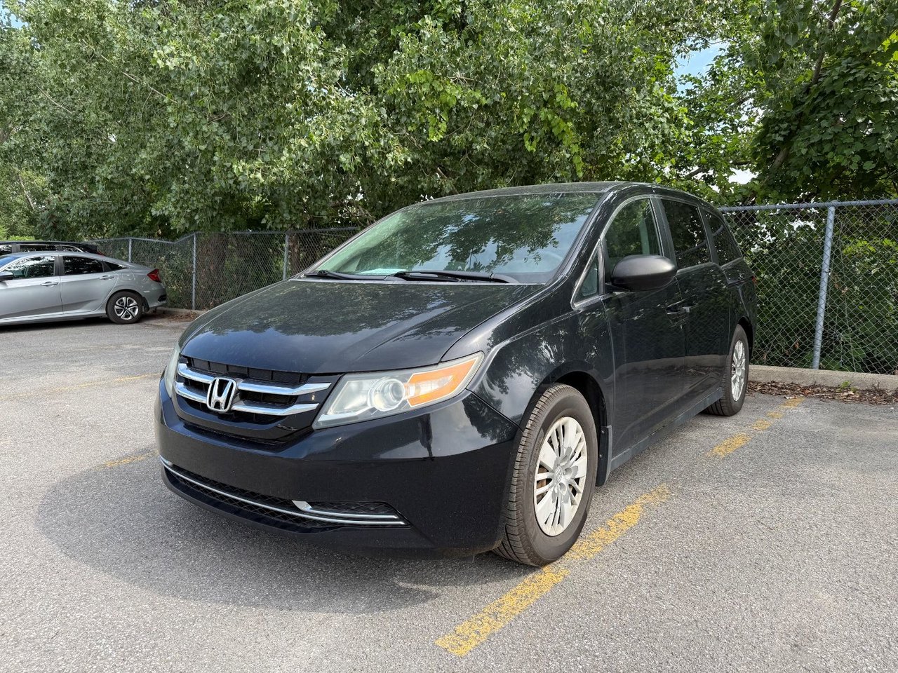 2017 Honda Odyssey LX FWD