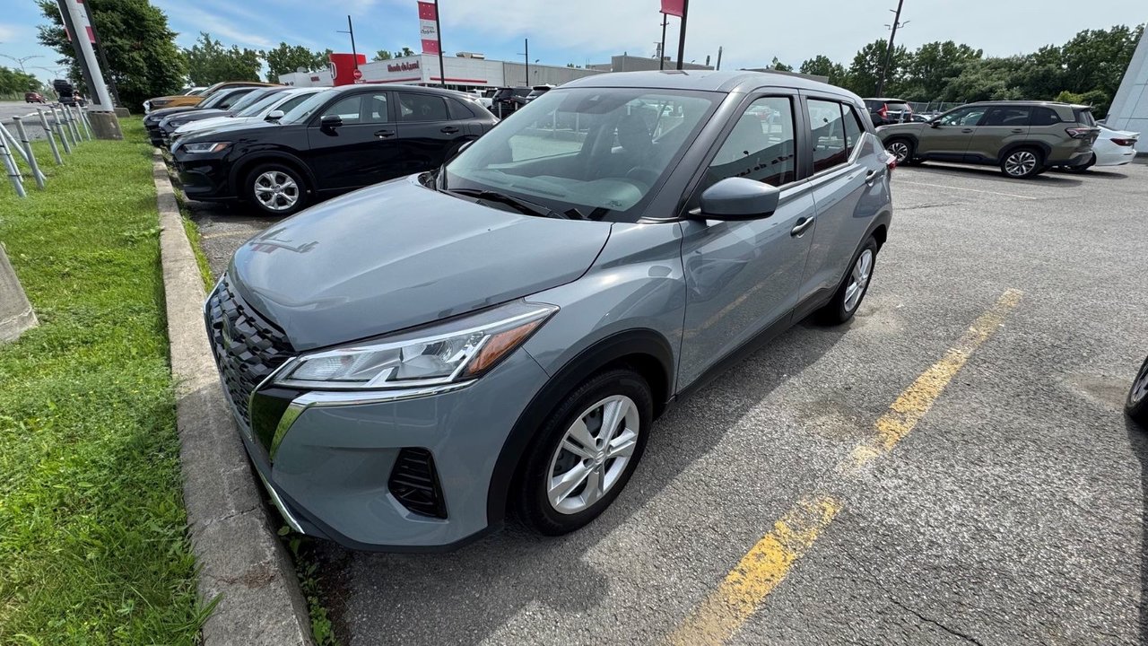 2024 Nissan Kicks S FWD