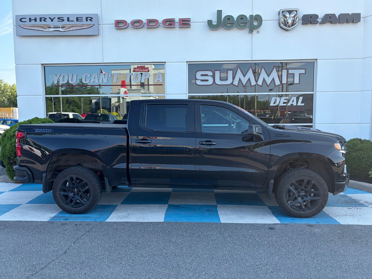 2024 Chevrolet Silverado 1500 LT Trail Boss Crew Cab 4WD