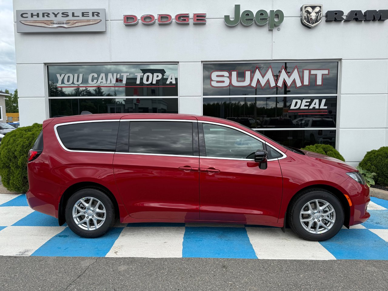 Red hot pearl coat 2026 Chrysler Grand Caravan Minivan Automatic