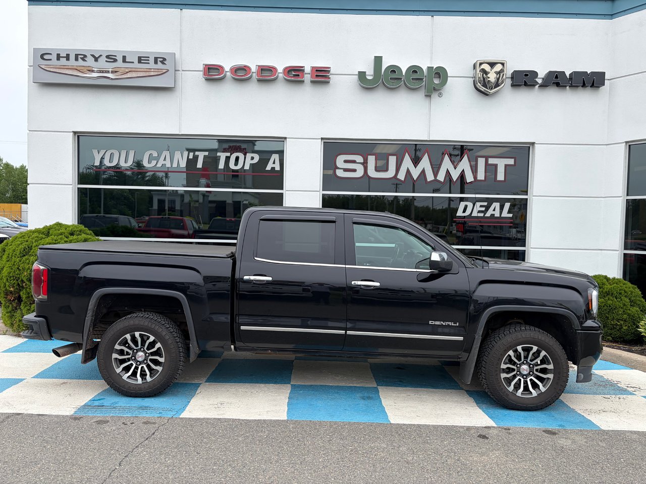 2018 GMC Sierra 1500 Denali Crew Cab 4WD Pickup Truck Four-Wheel Drive 8-Speed Automatic