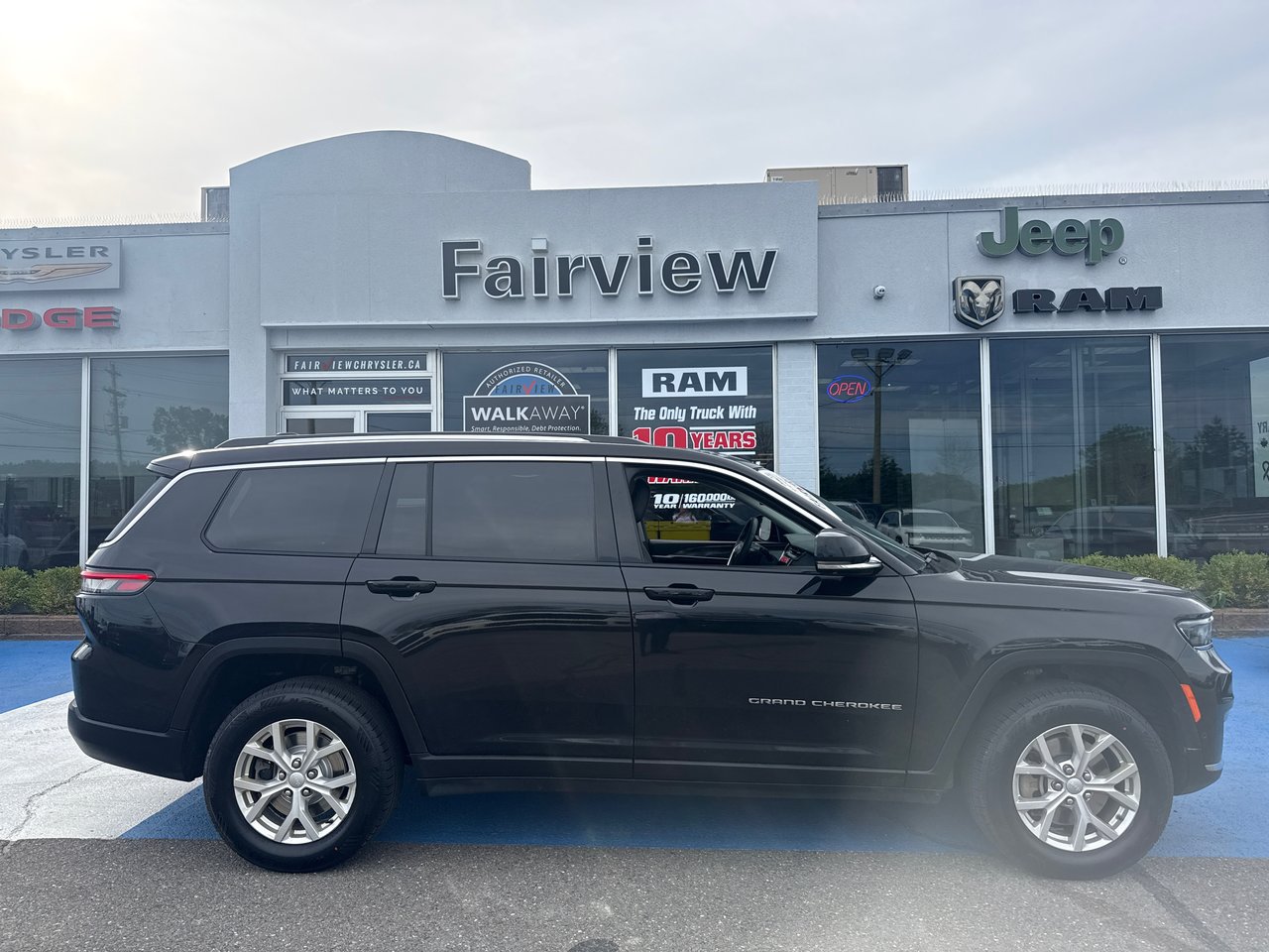 2023 Jeep Grand Cherokee L Limited 4WD SUV / Crossover Four-Wheel Drive Automatic