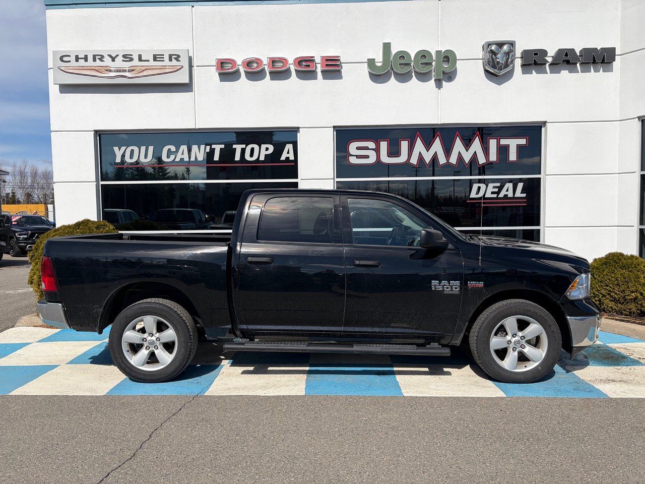 2024 RAM 1500 Classic Tradesman Crew Cab 4WD