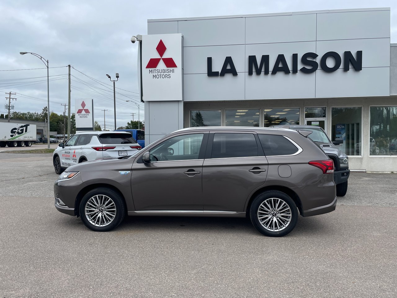 Mitsubishi Outlander PHEV 2020 usagé de 55 000 km à vendre chez Otogo
