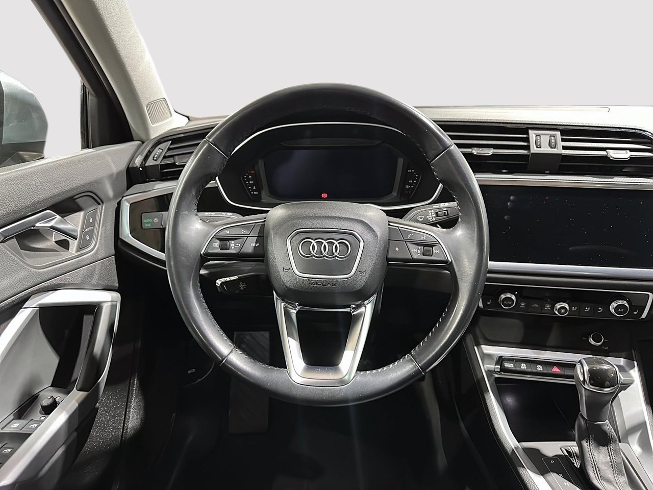 Audi Q3 Komfort 2020-11