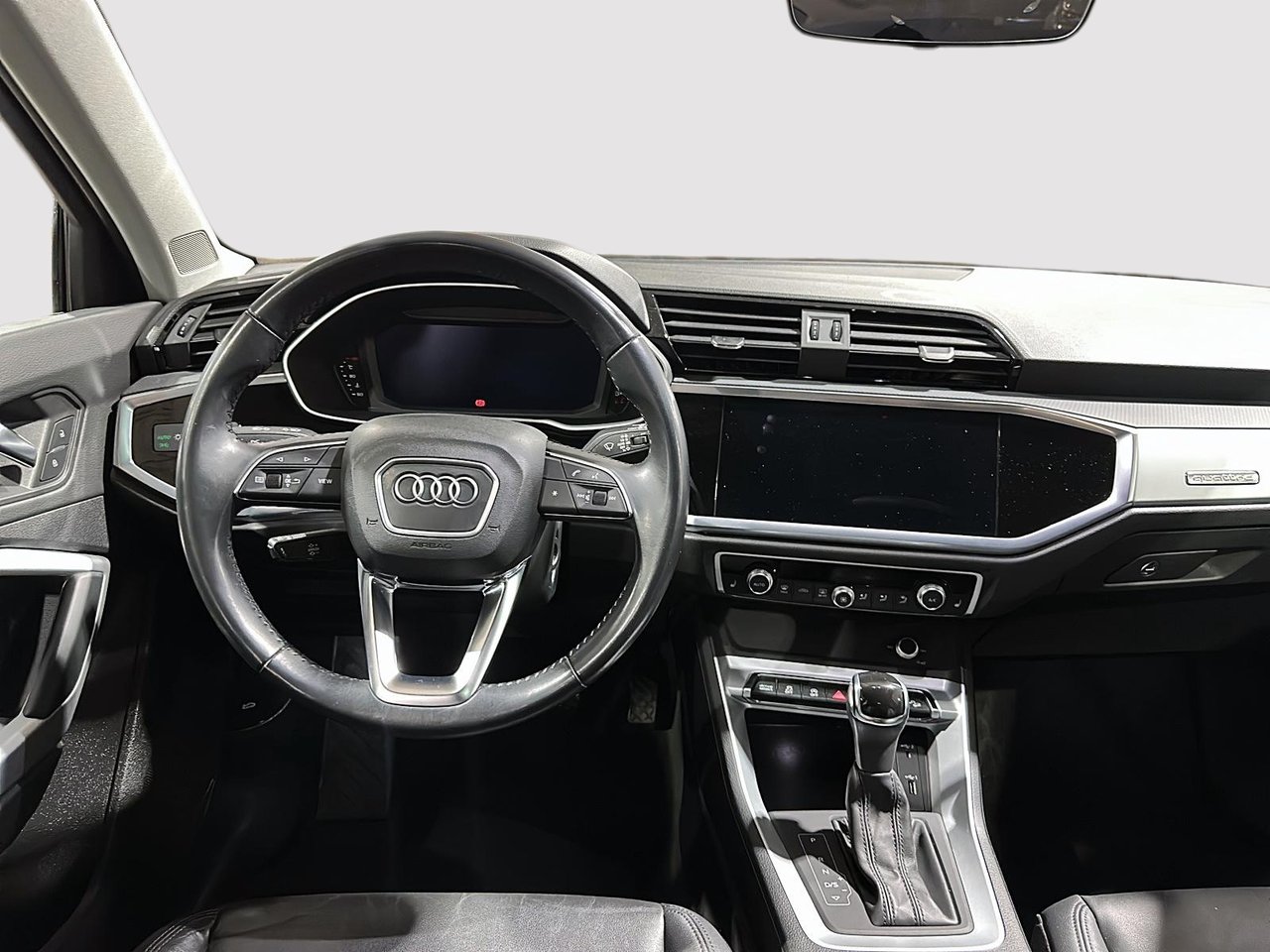 Audi Q3 Komfort 2020-9