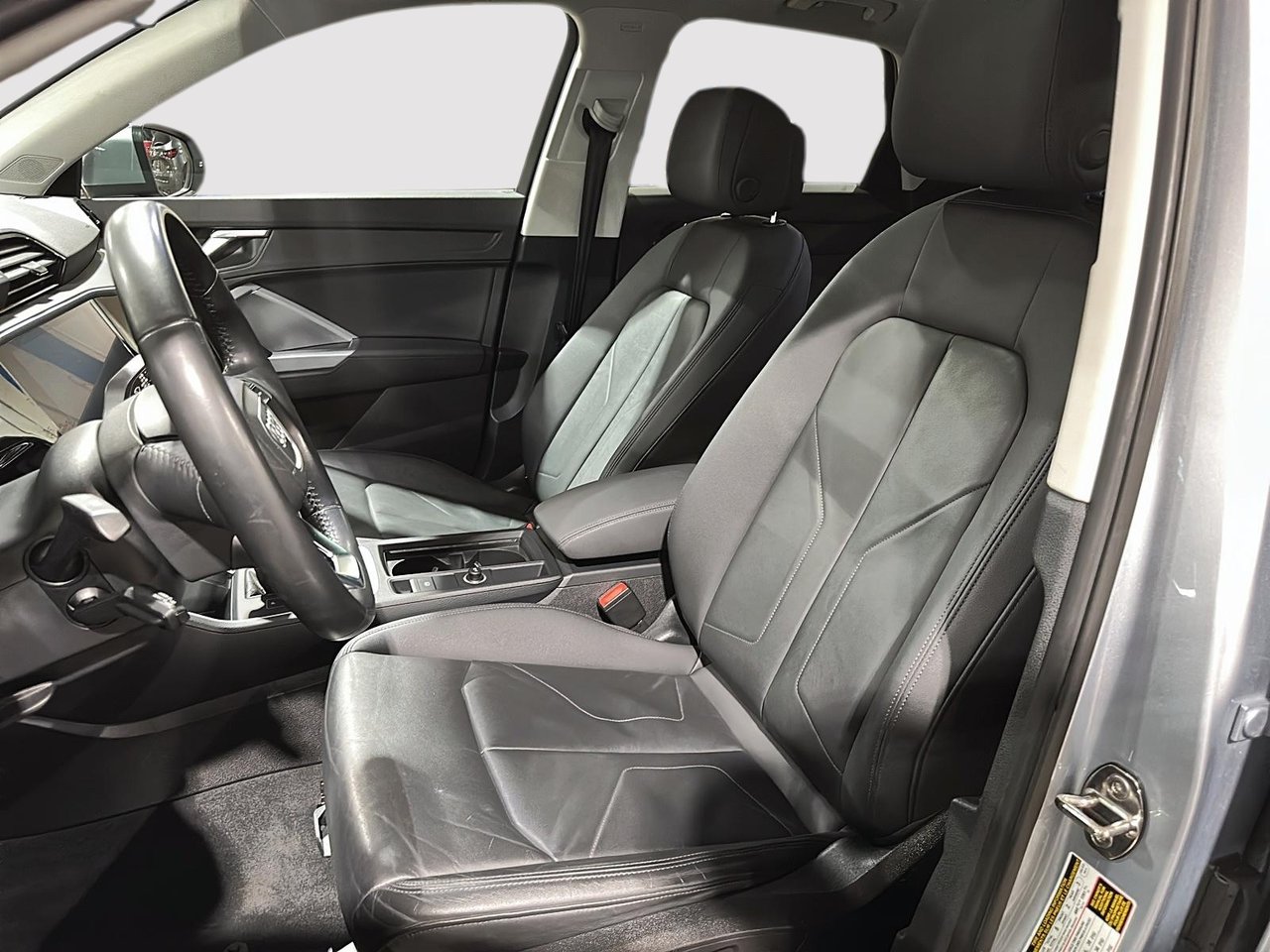 Audi Q3 Komfort 2020-8