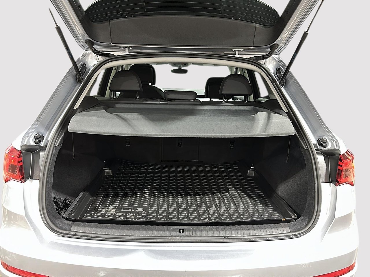 Audi Q3 Komfort 2020-5