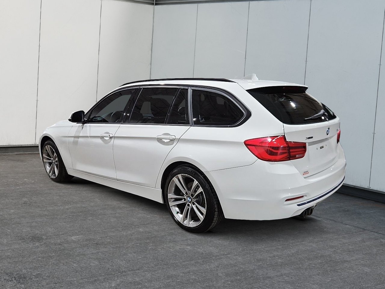2019 BMW 3 Series 330i xDrive-3