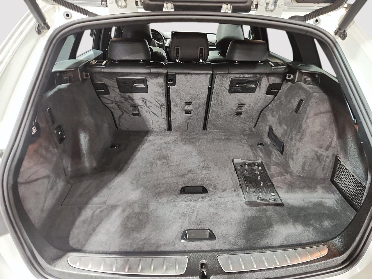 2019 BMW 3 Series 330i xDrive-5