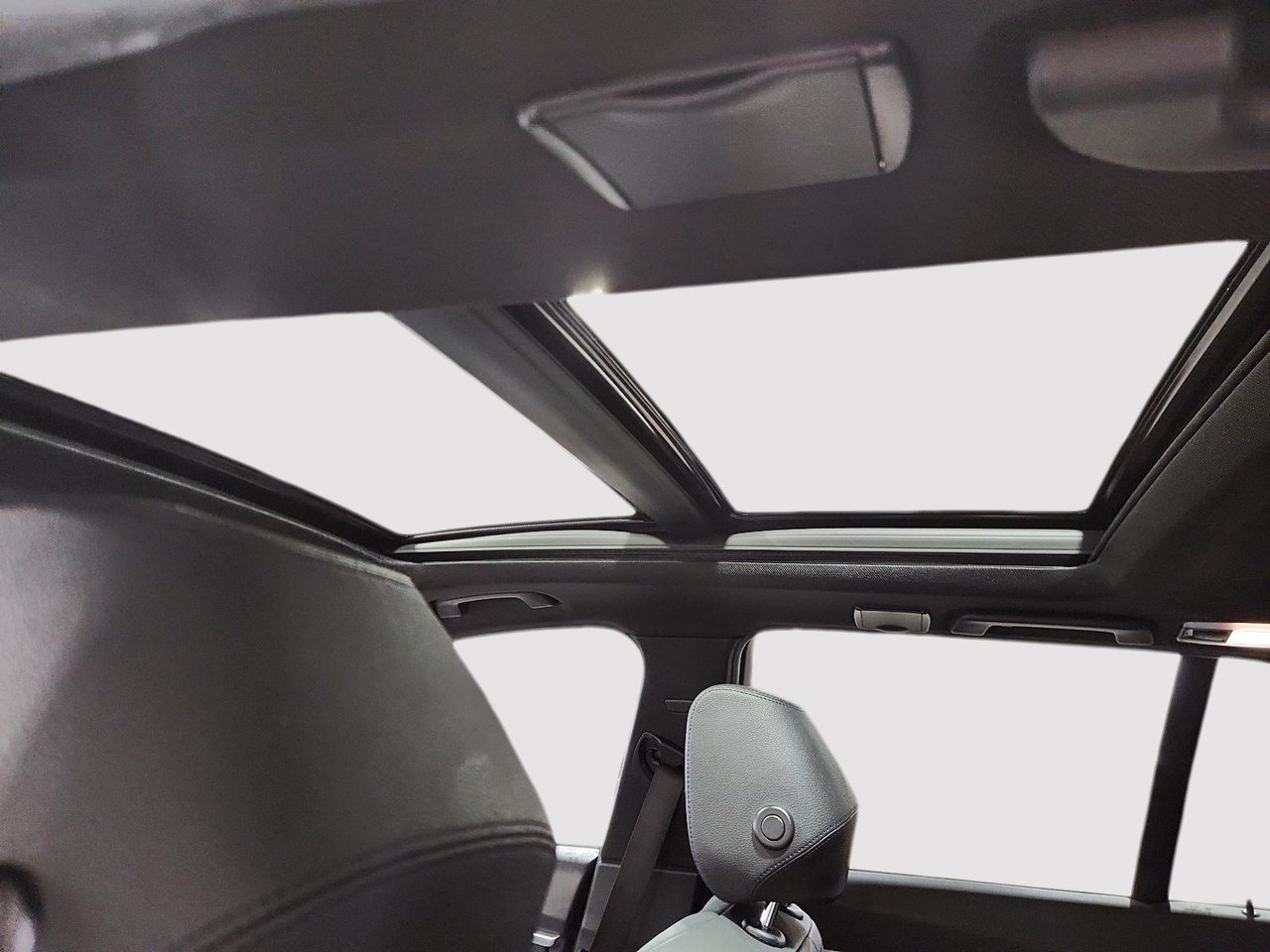 2019 BMW 3 Series 330i xDrive-15