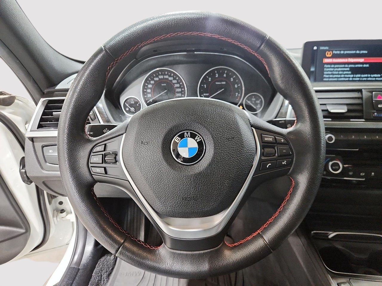 2019 BMW 3 Series 330i xDrive-11