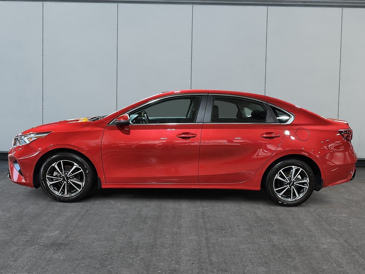 Kia Forte EX 2023-4