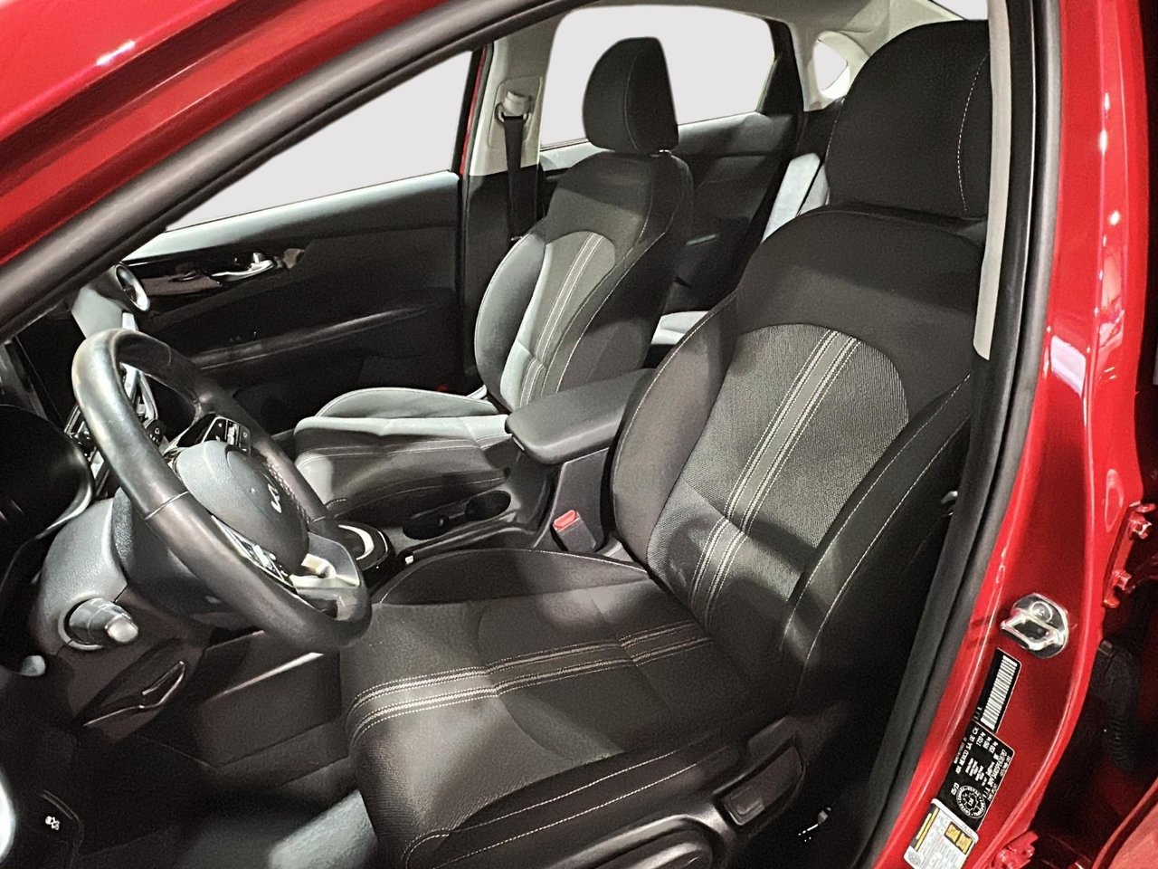 Kia Forte EX 2023-8