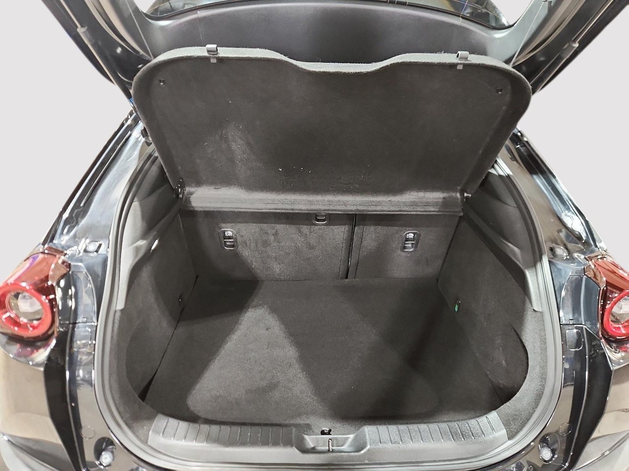 Mazda MX-30 EV GS 2023-5