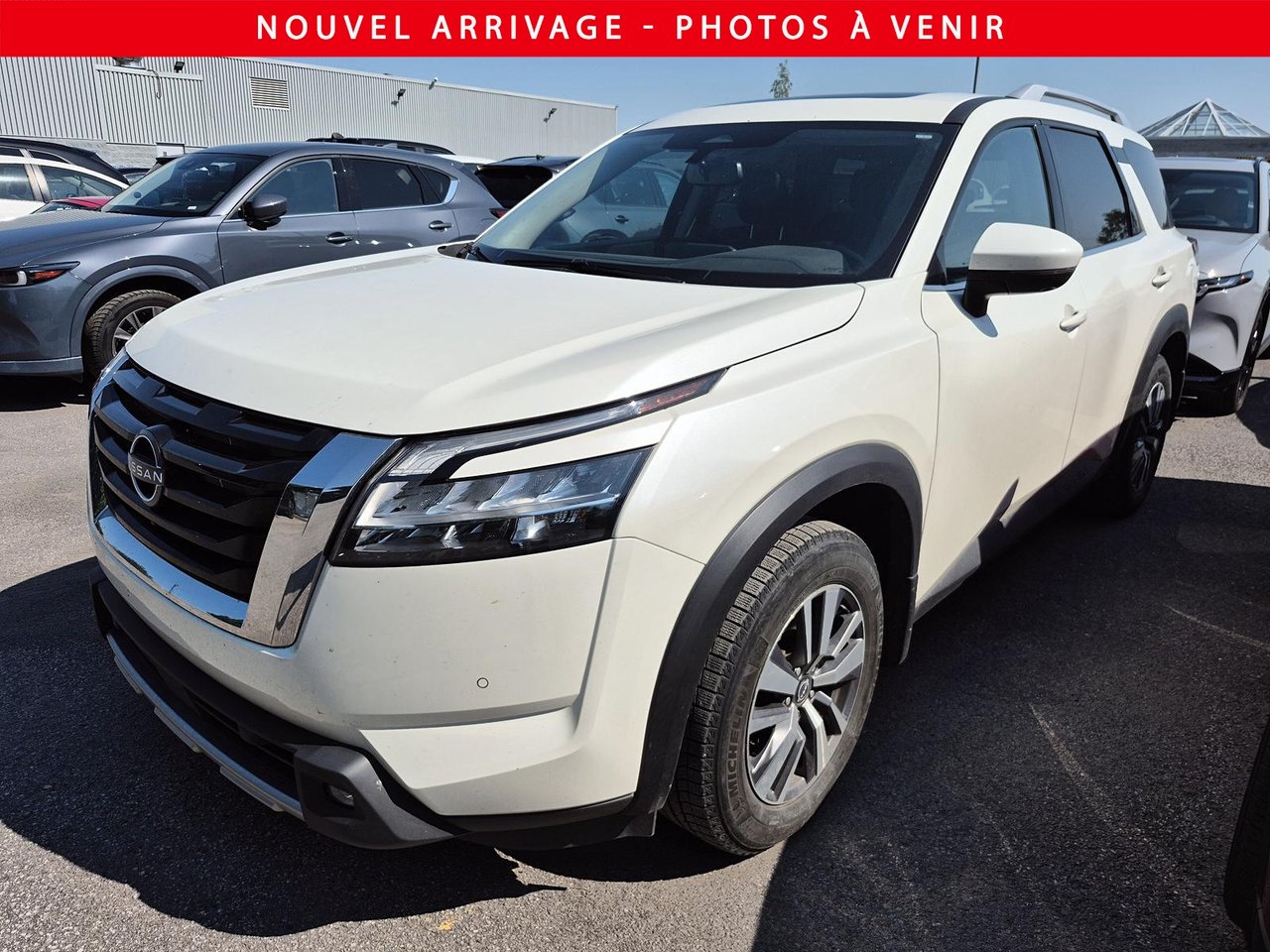 Nissan Pathfinder SL AWD 2022-0