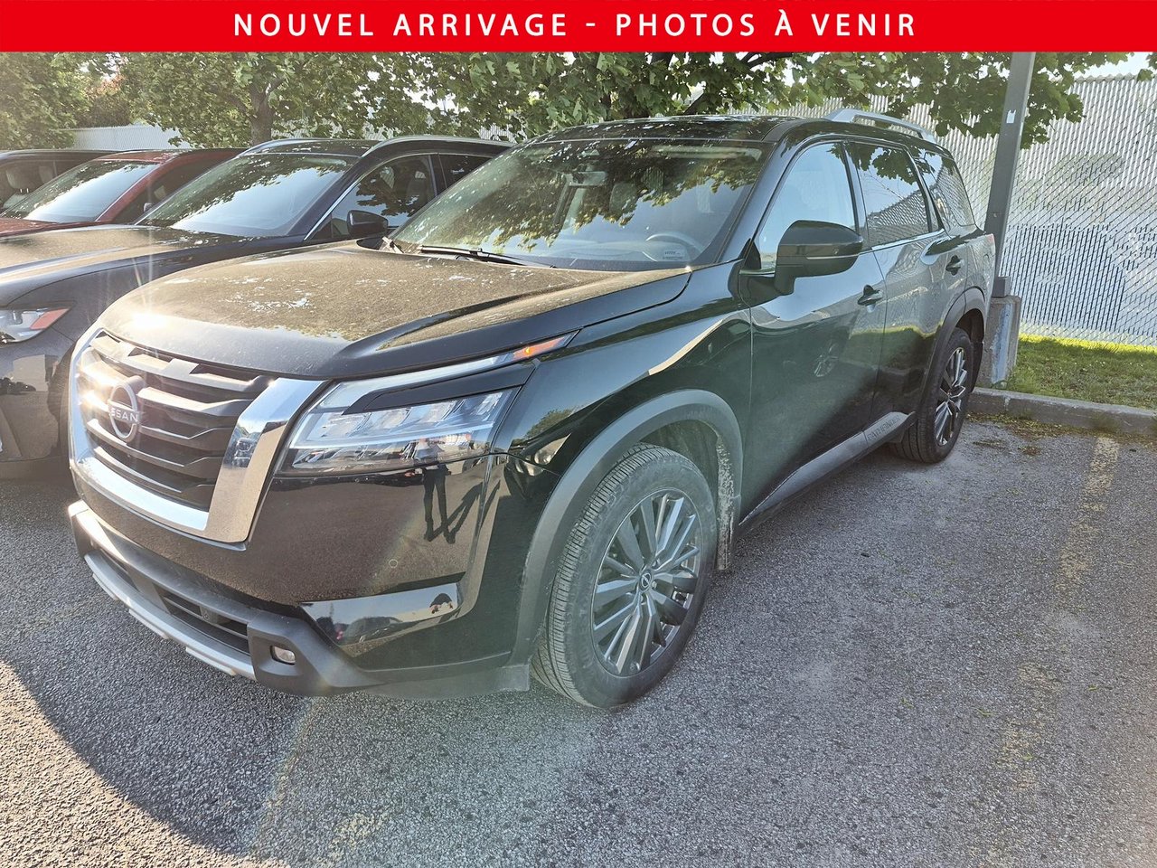 2023 Nissan Pathfinder SL AWD-0