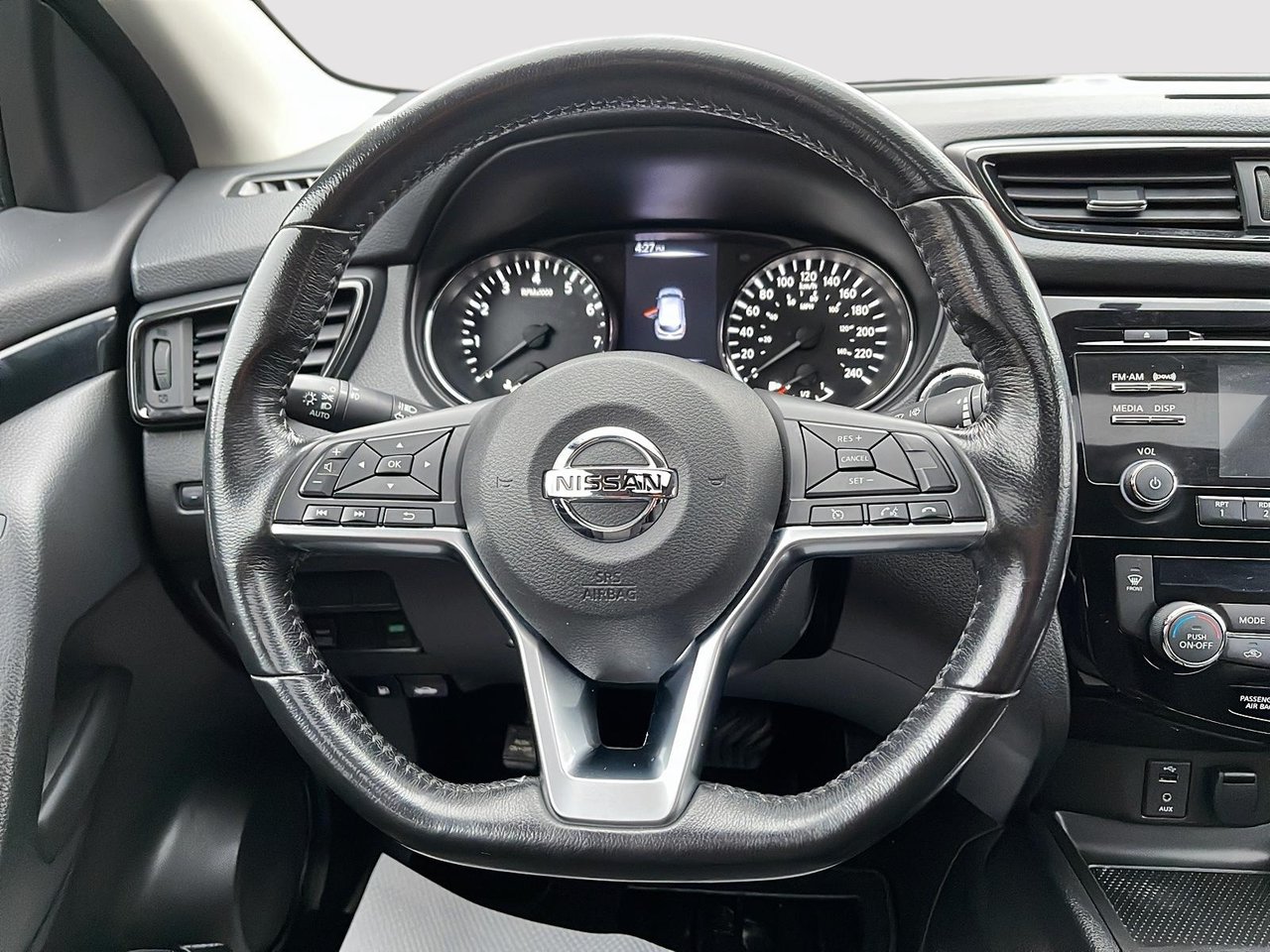 Nissan Qashqai SV 2018-11