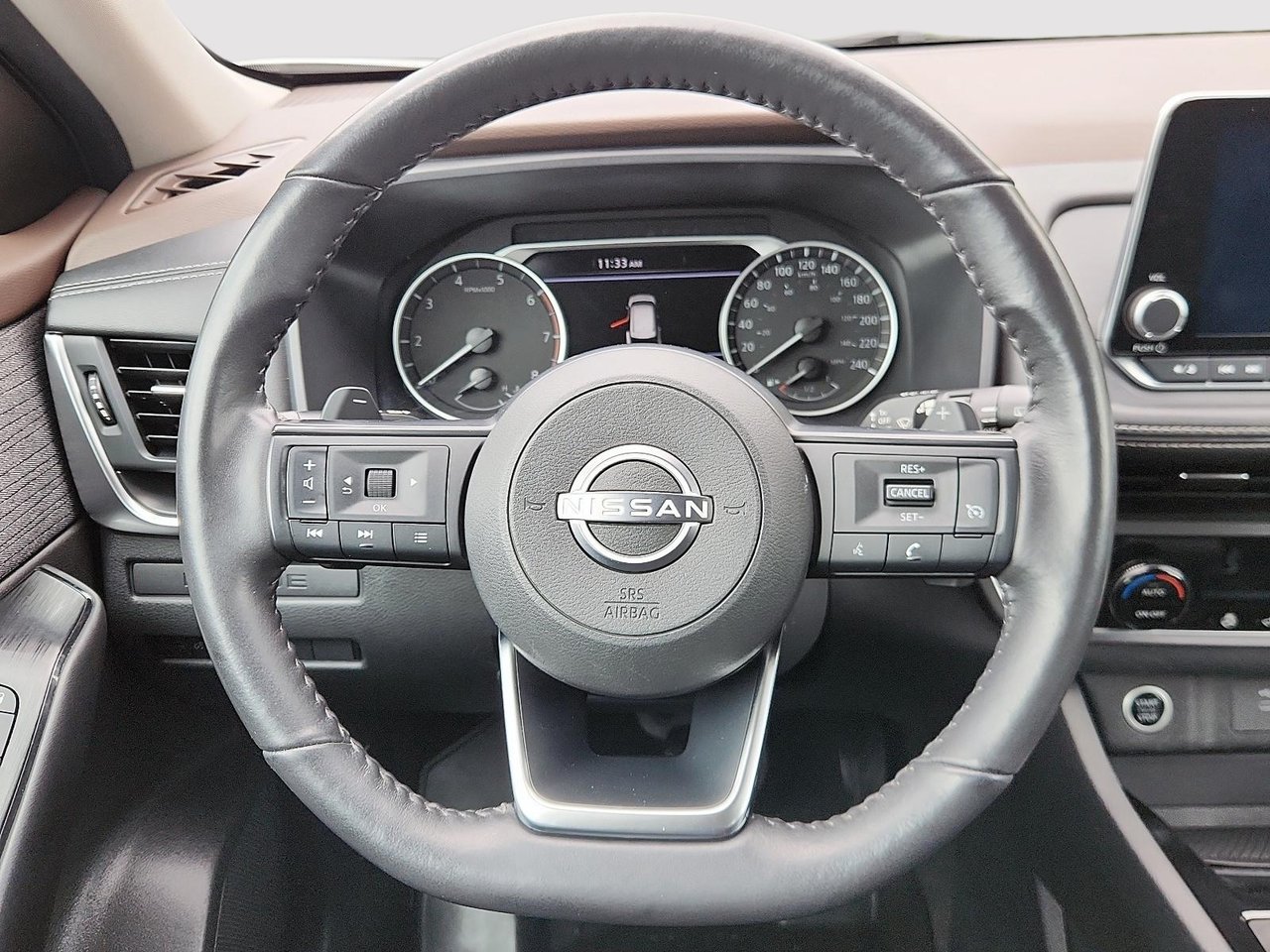 2023 Nissan Rogue S-11