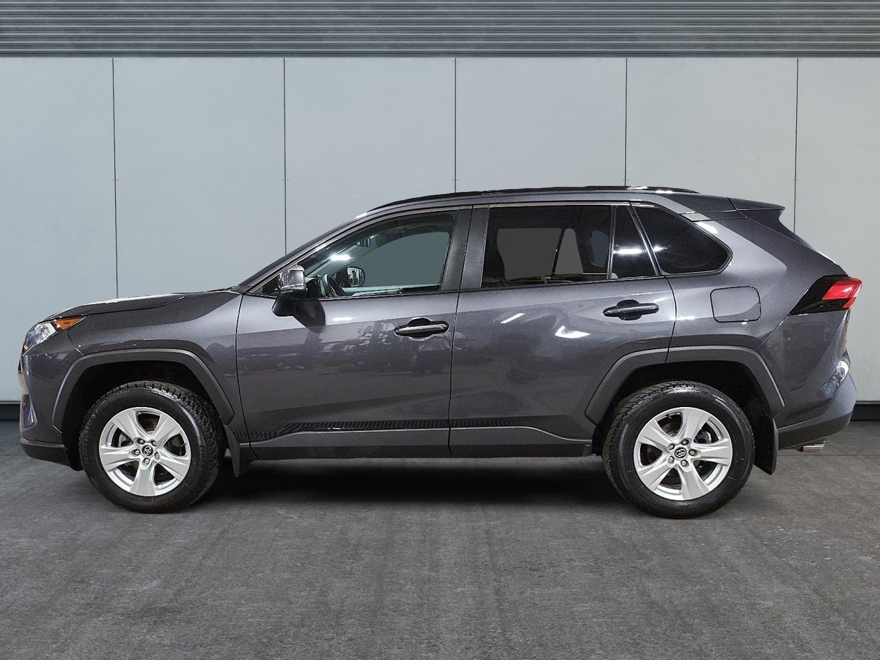 2020 Toyota RAV4 XLE AWD-4