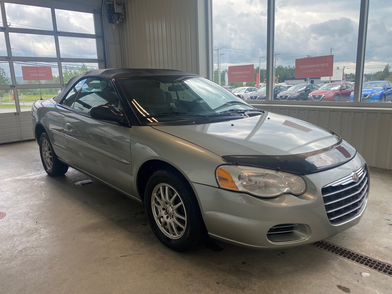 2005 Chrysler Sebring for sale in Thetford Mines, QC (1308926559) The
