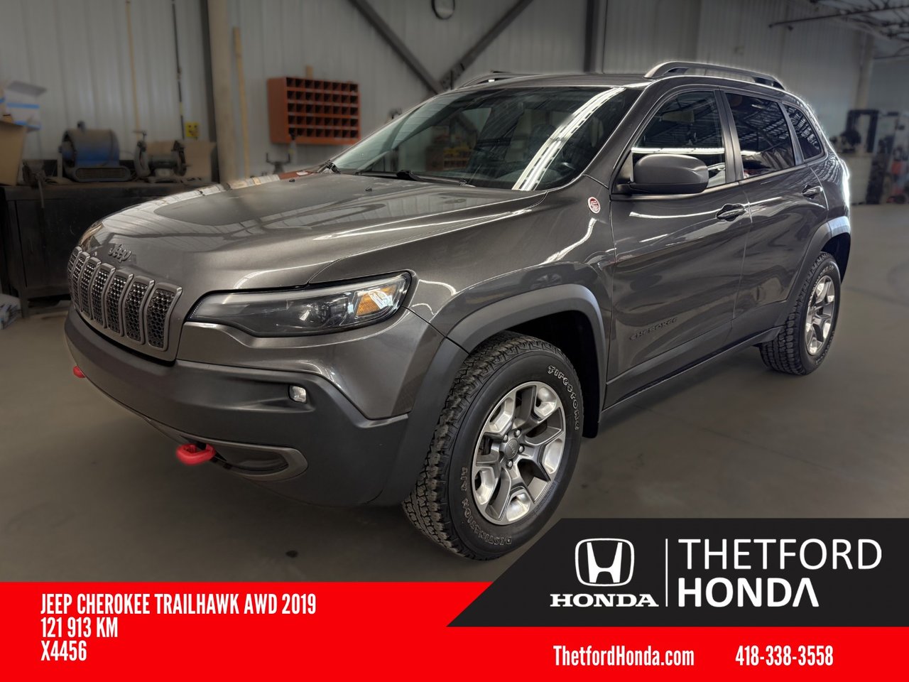 Gray 2019 Jeep Cherokee SUV / Crossover Four-Wheel Drive Automatic