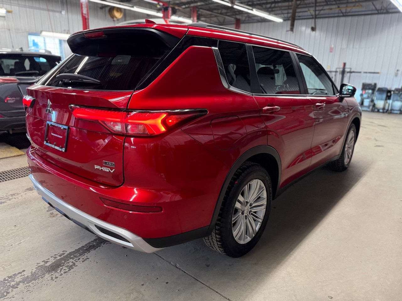 Mitsubishi Outlander 2024