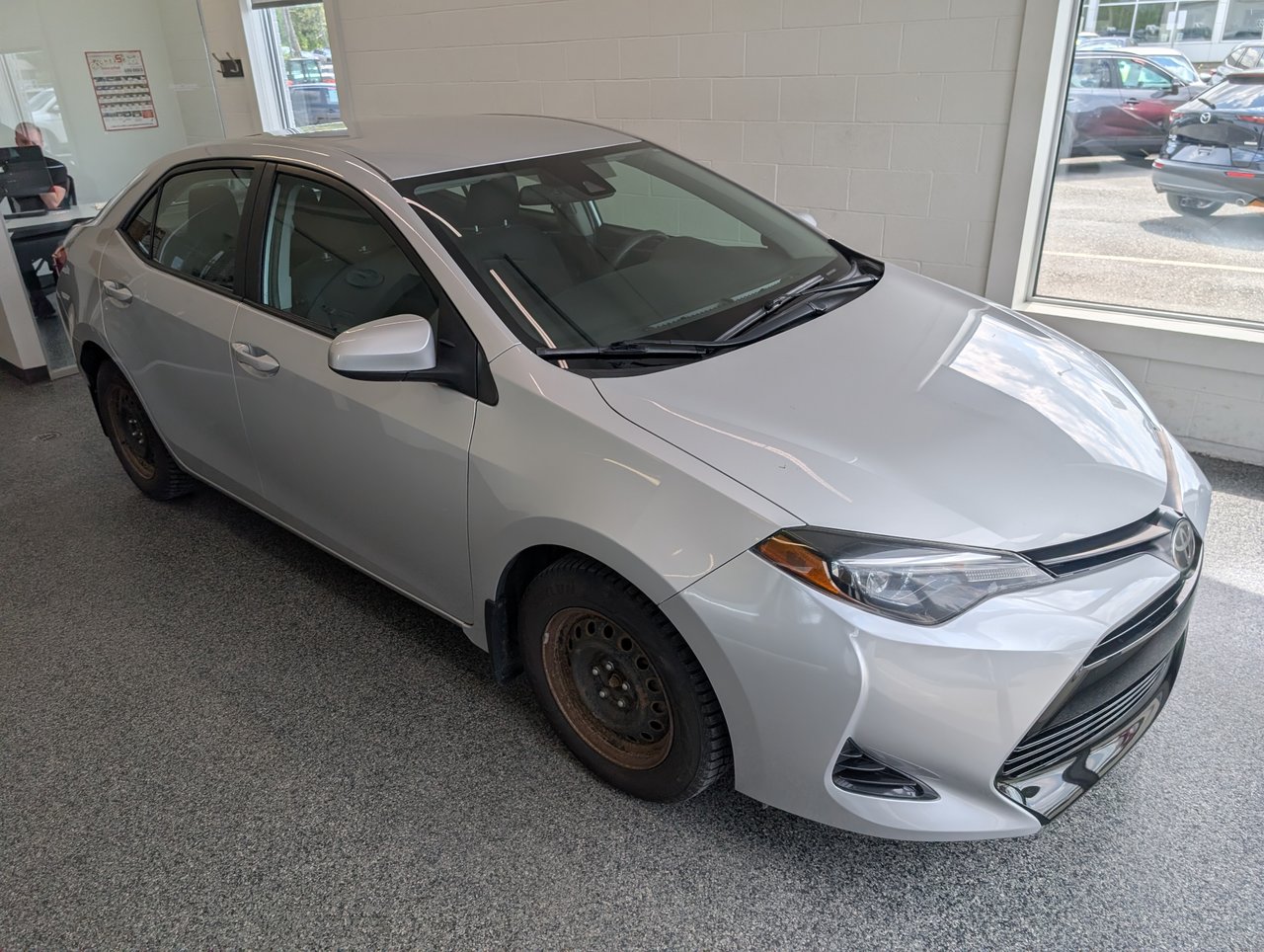  2019 Toyota Corolla LE   