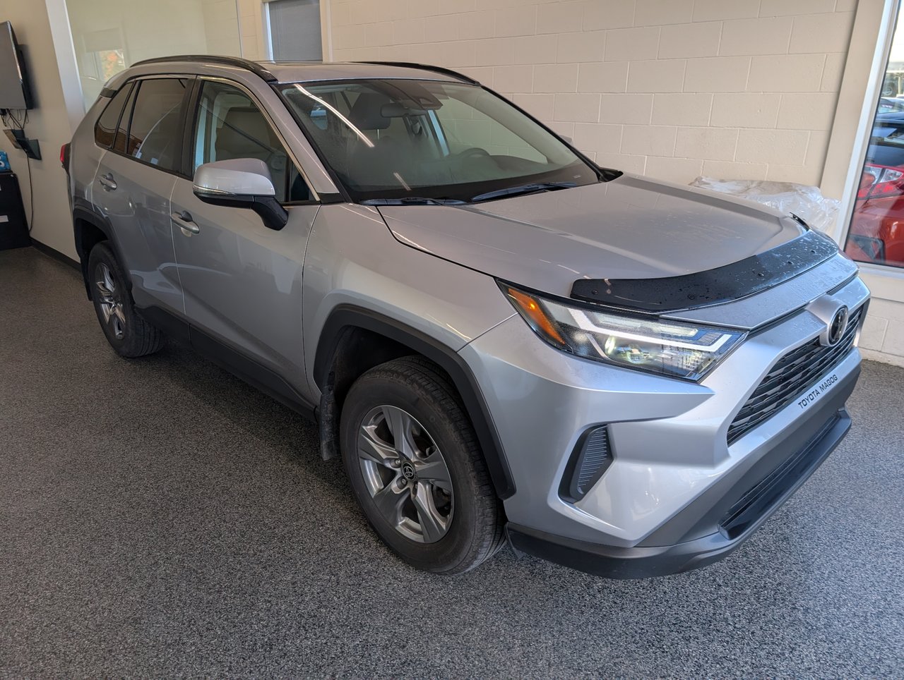 2024 Toyota RAV4 XLE AWD