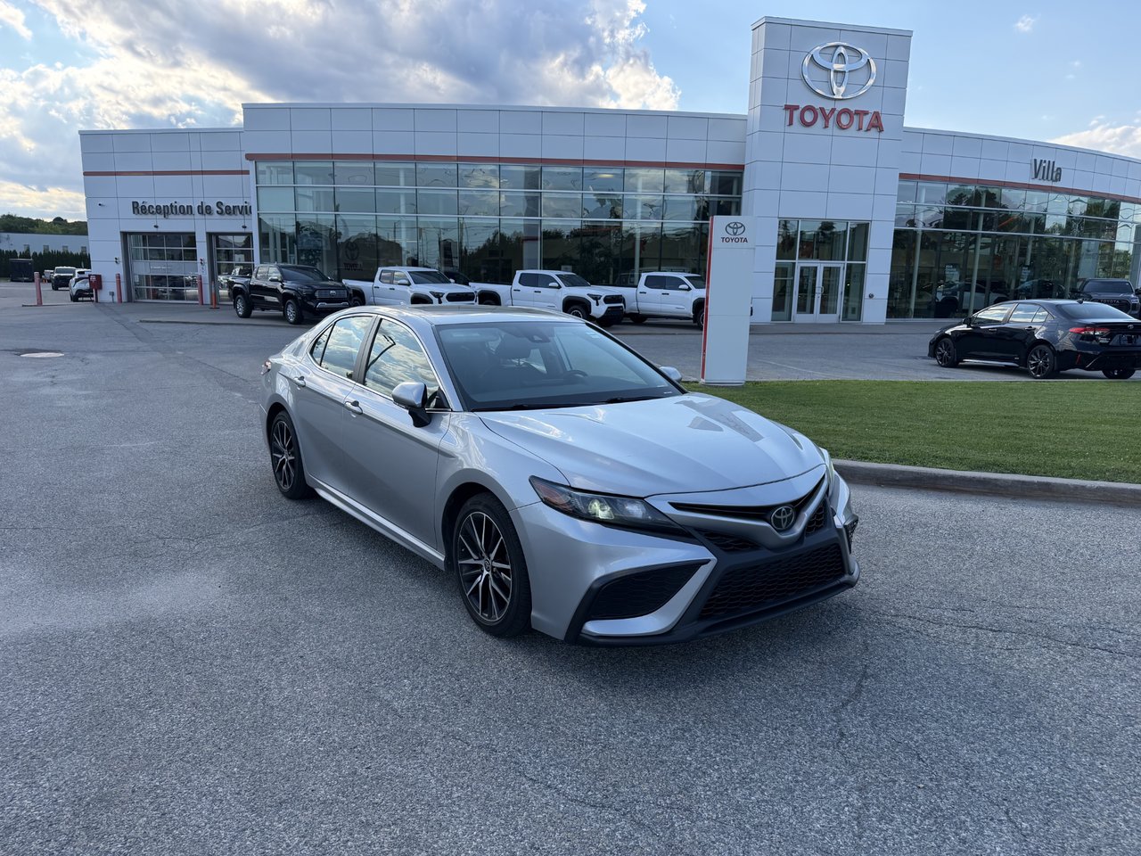 2021 Toyota Camry SE AWD