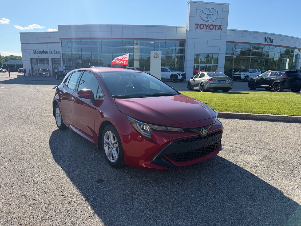 Red 2021 Toyota Corolla Hatchback Hatchback Automatic