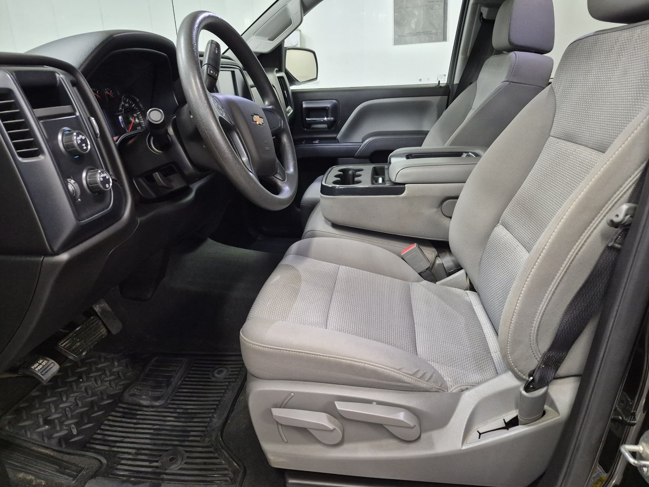 Chevrolet SILVERADO 1500 LD CUSTOM 2019-5