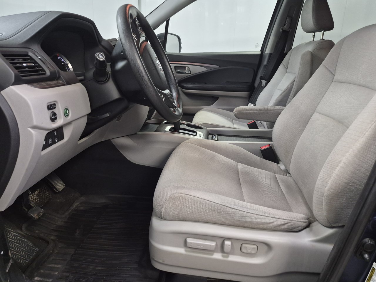 Honda PILOT EX 2017-9